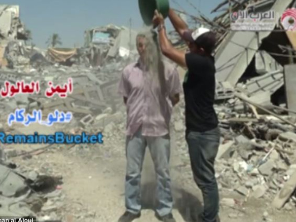 Tren 'Ice Bucket Challenge', Warga Gaza Gunakan Puing Reruntuhan Sebagai Pengganti Es
